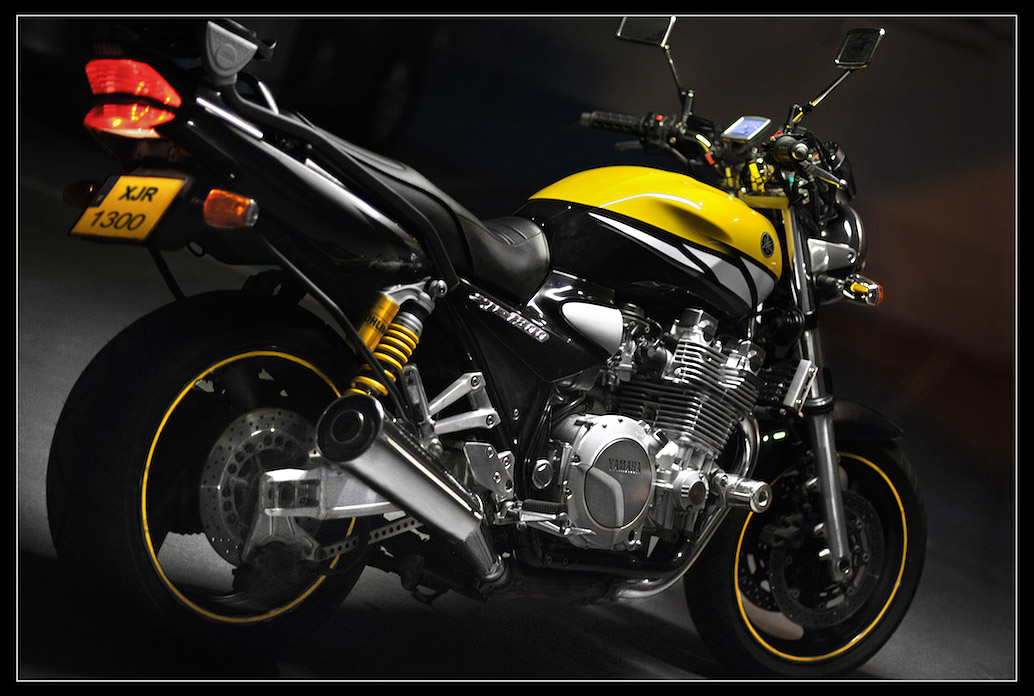 akrapovic xjr1300
