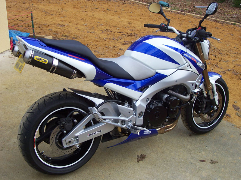 Suzuki GSR 600