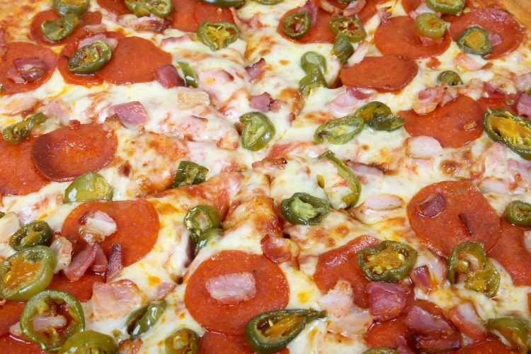ピザ イタリア 食品 食欲 焼いた カロリー チーズ 脂肪 コレステロール クローズアップ